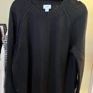 (Bin 7)  Old navy oversized knit crew neck L
